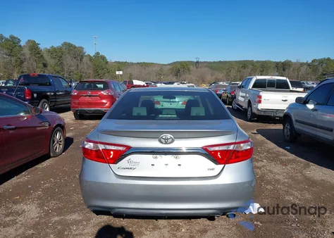 2015 Toyota Camry Le z USA, uszkodzony, nr VIN 4T1BF1FK6FU492696